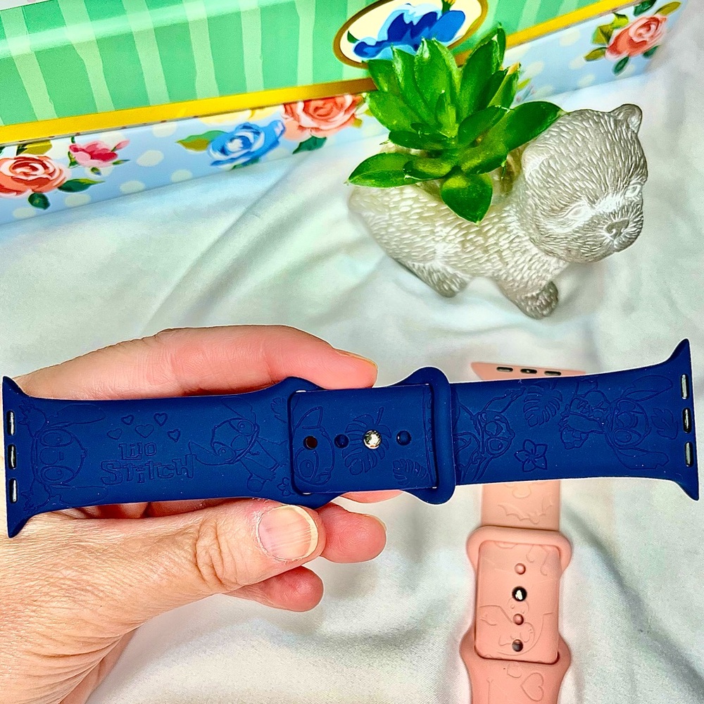 Watch Bands - Apple 42 44 45 mm Disney’s LILO & STITCH | Navy Blue & Pink - Picture 7 of 12
